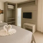 Suite Moderna Golden Dolphin Grand Hotel